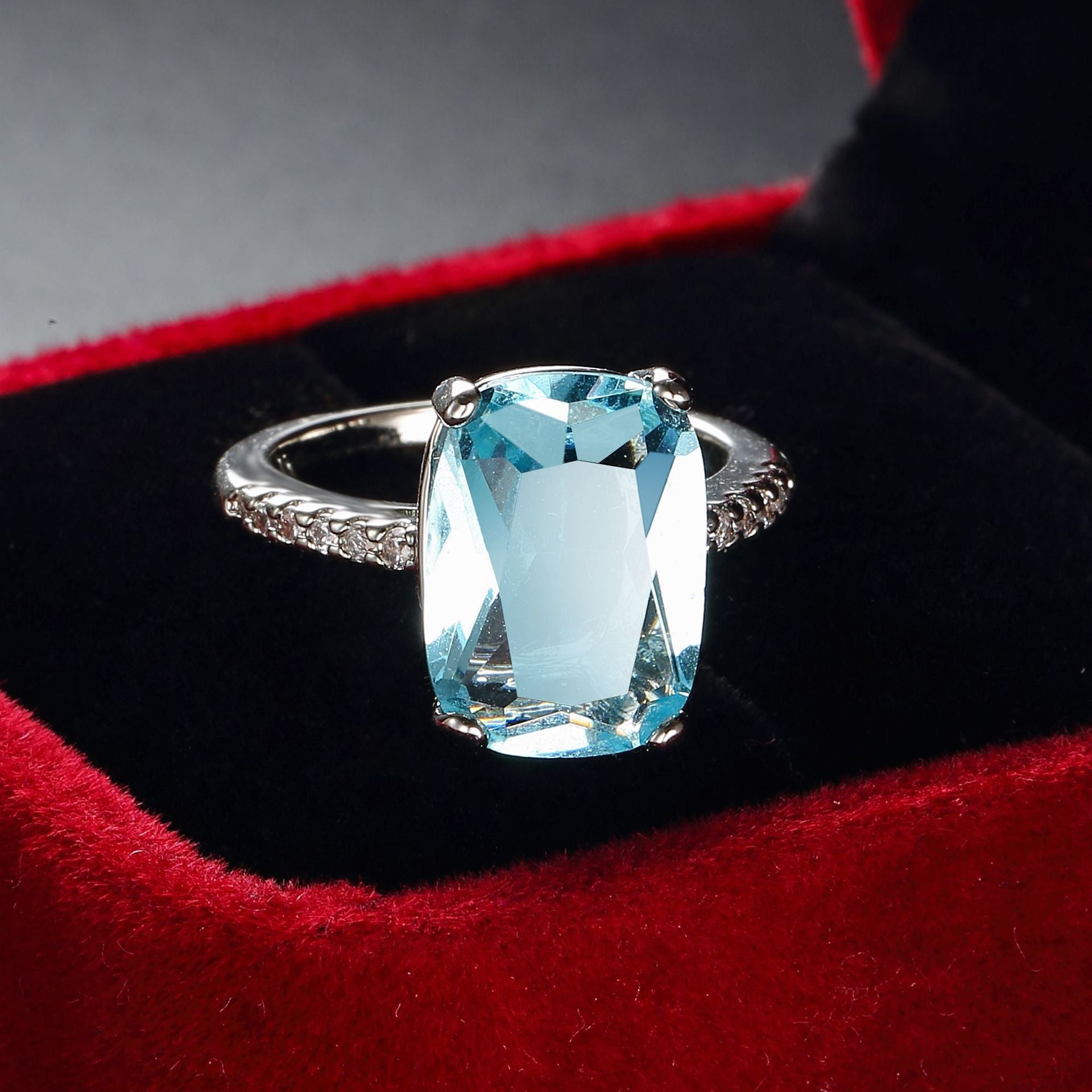 Blue Diamond Ring European And American Simple Zircon
