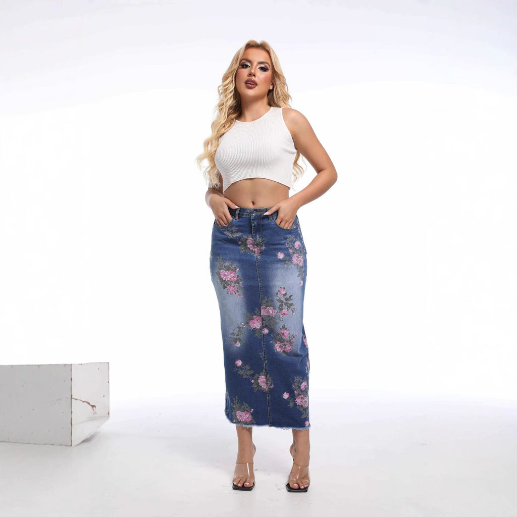 Womens Loose Casual Mid-Length Denim Skirt With A Print
