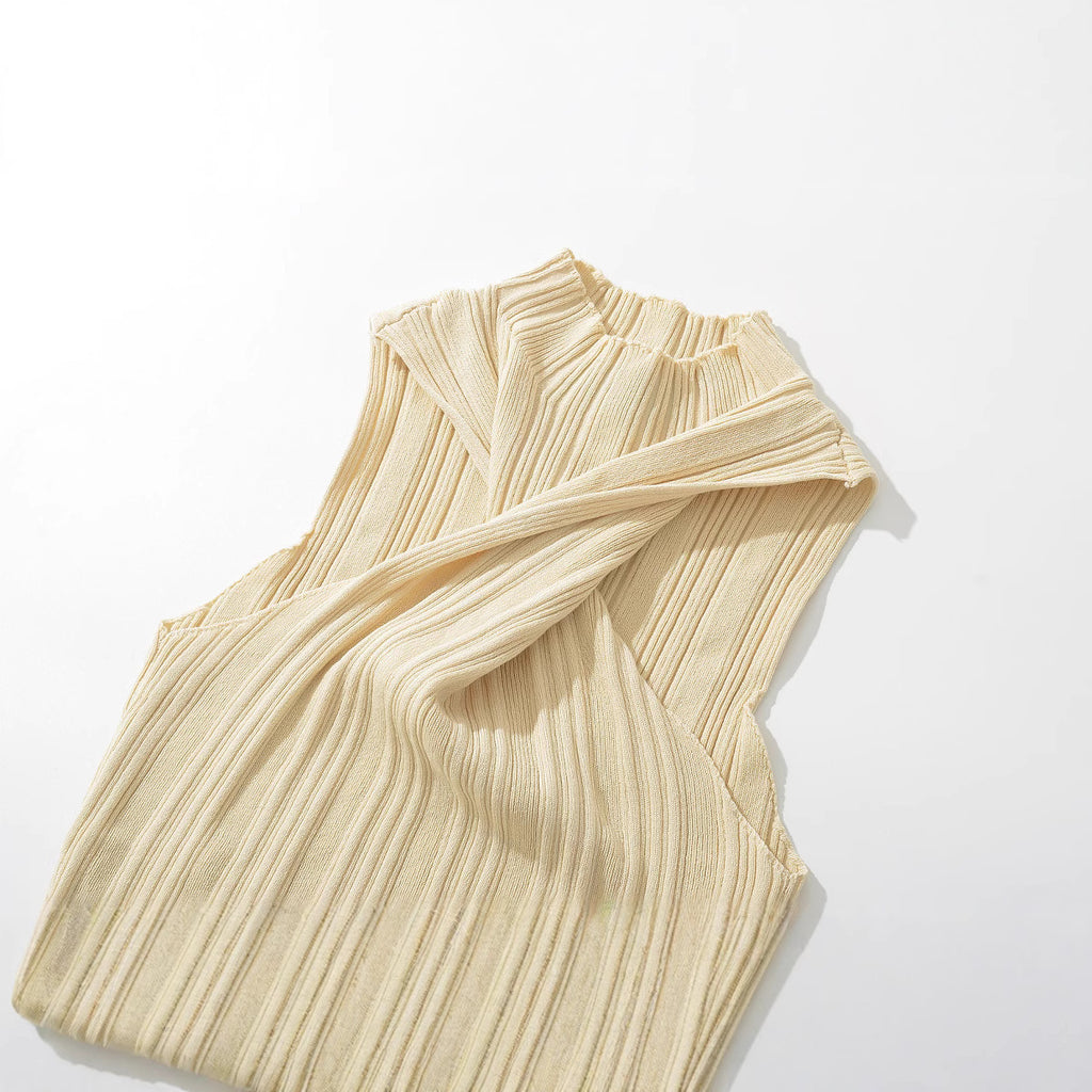 Women's Design Twist Short Top