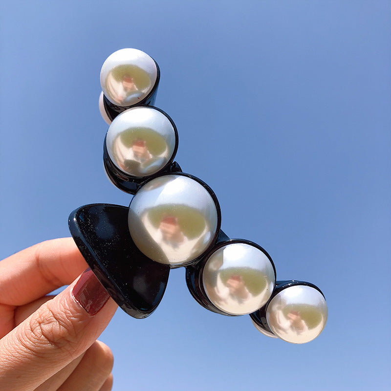 Pearl hairpin