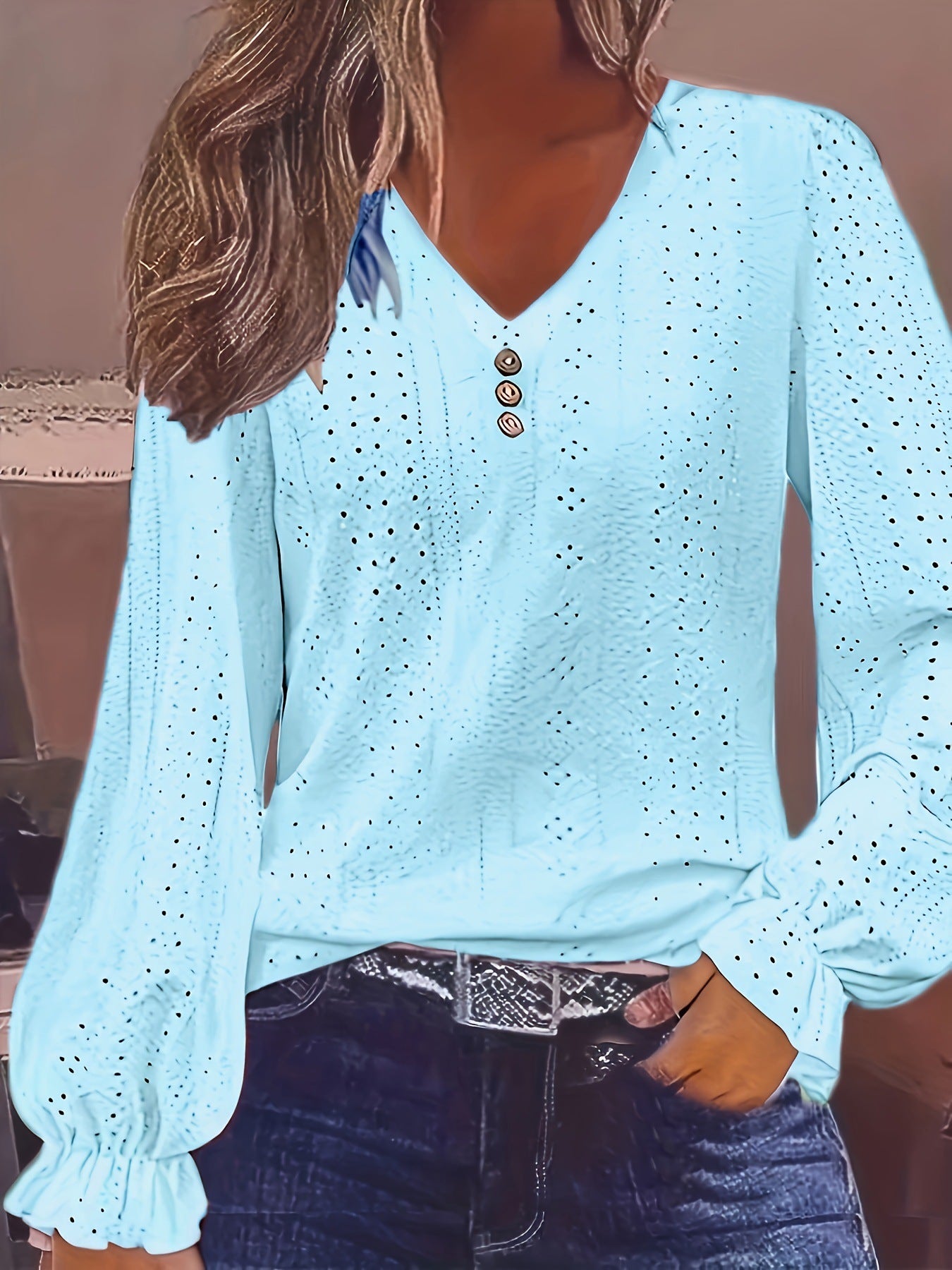 Hollowed Leisure Pleated Sleeve Top