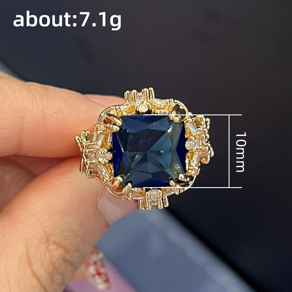 New Fashion Creative Ring Inlaid Sapphire Ornament