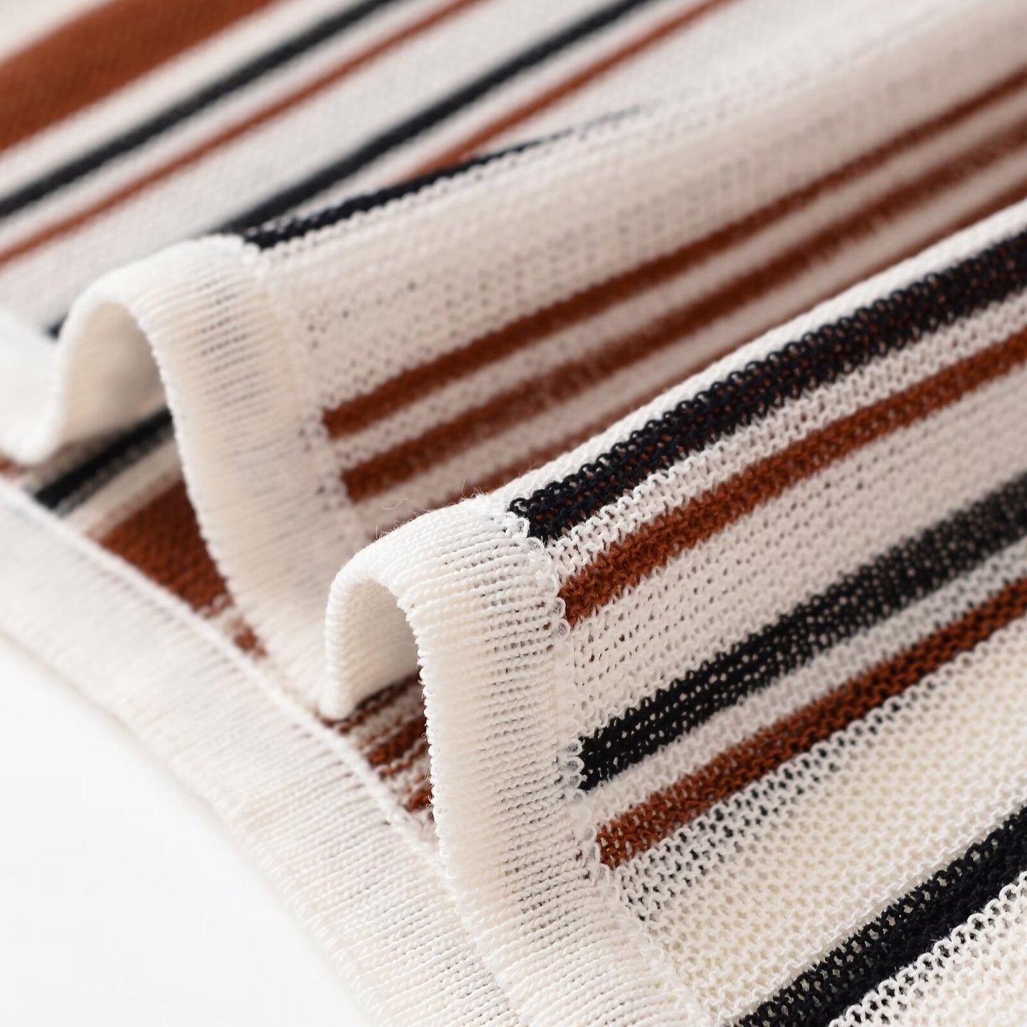 Linen Blended V-neck Long-sleeved Sweater