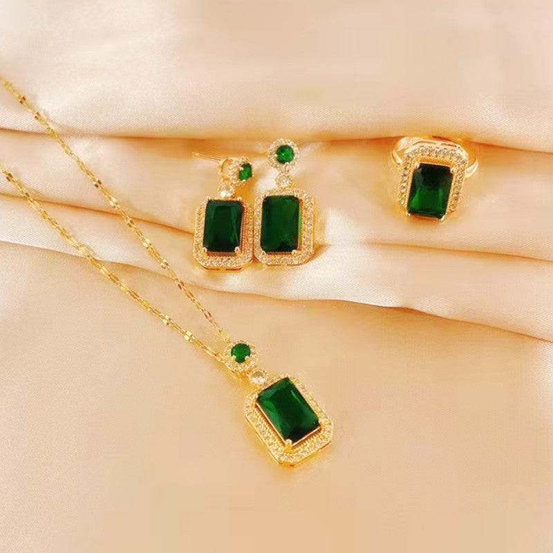 Women's Niche Retro Square Emerald Titanium Steel Necklace