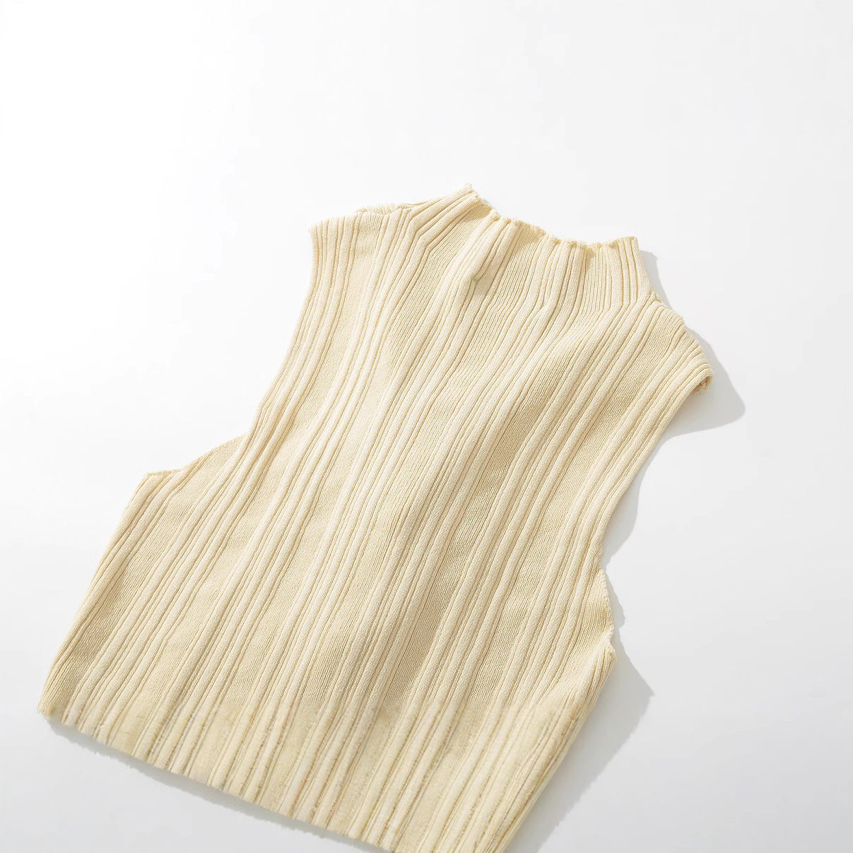 Women's Design Twist Short Top