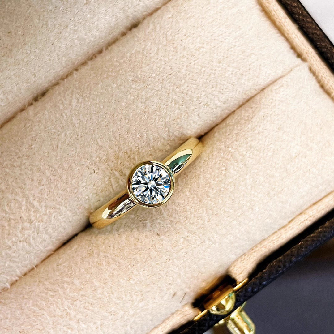 Light Luxury And Simplicity 1 Karat Bubble Rhinestone Ring